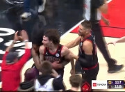 九游娱乐- 莱万多夫斯基肌肉 