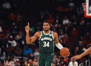 九游-包含字母哥新星回归赛场表现惊艳，曼联未来可期！的词条