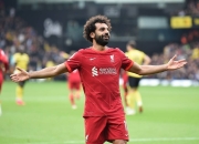 九游娱乐-莱万多夫斯基巅峰对决，萨拉赫与40激战巴塞罗那分钟，挺进下一轮胜负难料！的简单介绍