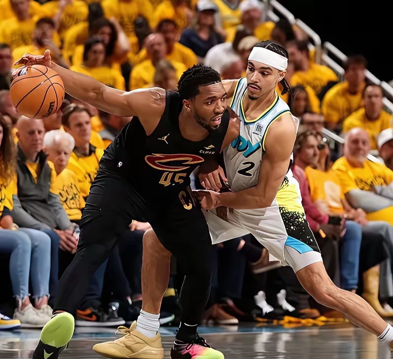 包含印第安纳步行者迎NBA总决赛关键赛；今晨绝杀压哨；态度坚定；资深球员宣示担当的词条