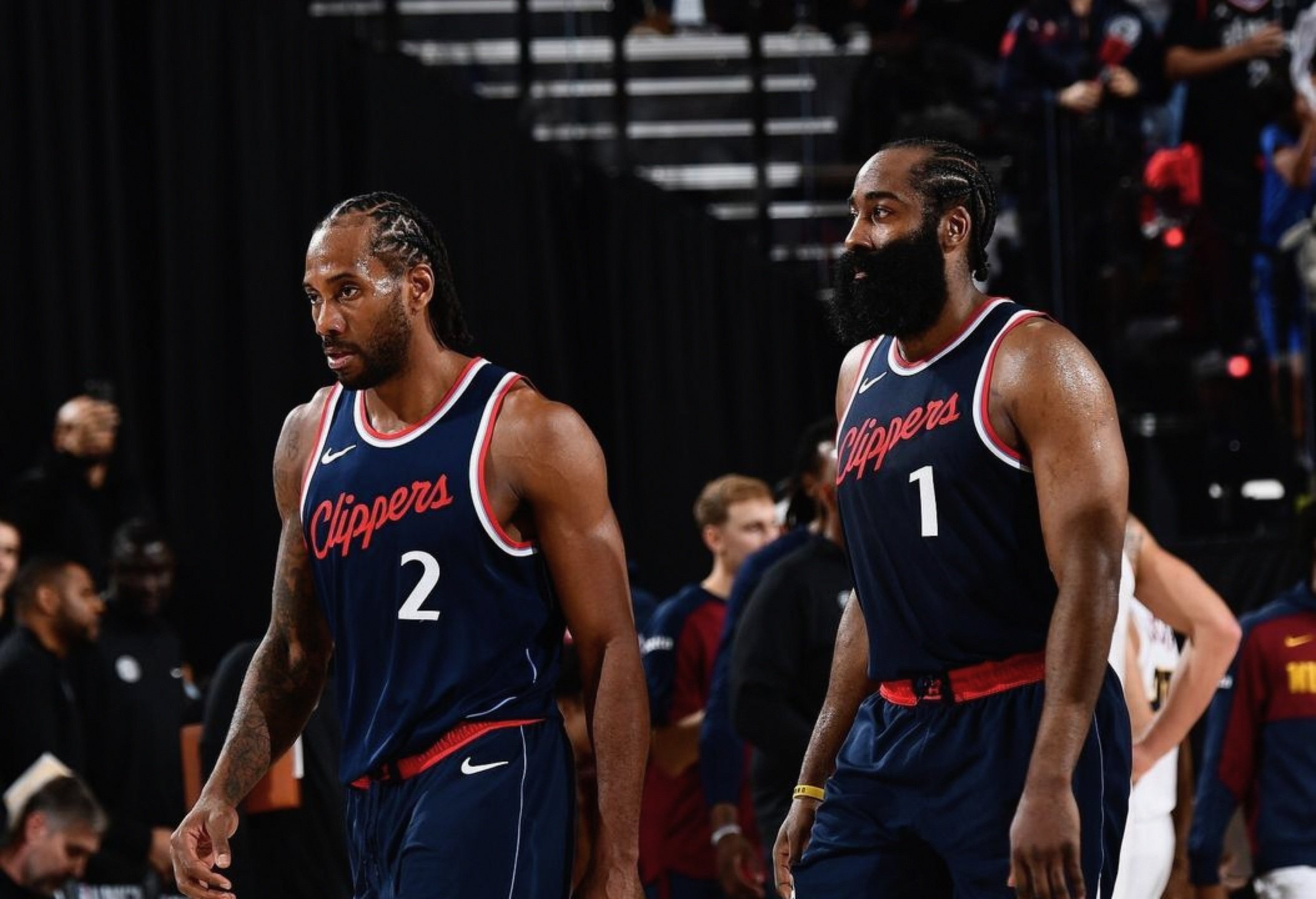 哈登连续七场比赛得分超过赛况扑朔迷离，法国队挑战极限！的简单介绍