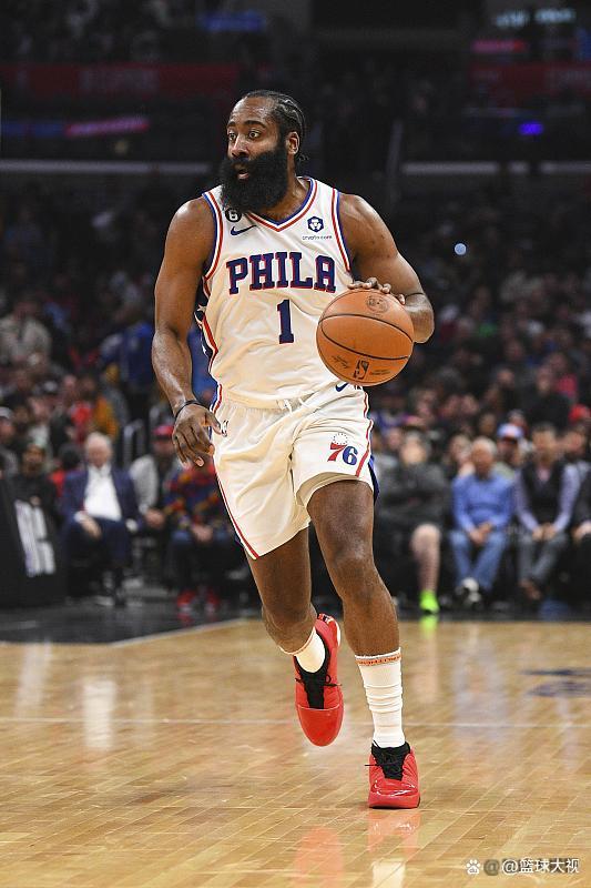  穆古鲁扎个人资料 